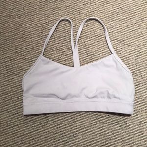 Light pink lululemon sports bra